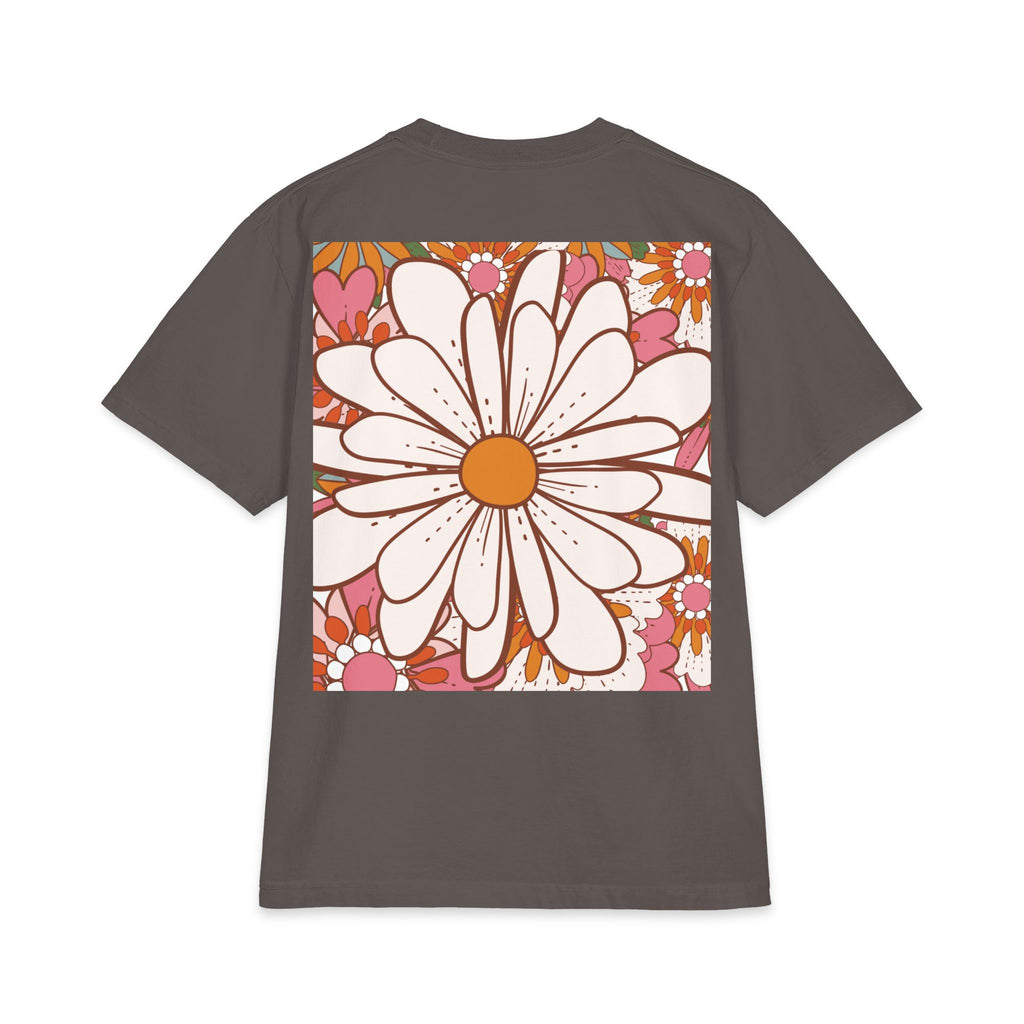 Retro Daisy Floral Tee — Vintage 60s-Inspired Flower Graphic T-Shirt
