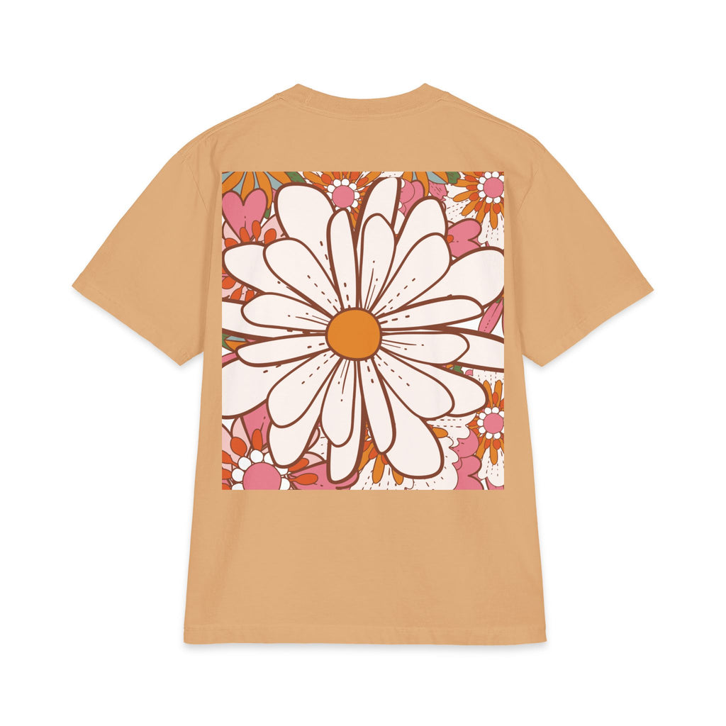 Retro Daisy Floral Tee — Vintage 60s-Inspired Flower Graphic T-Shirt